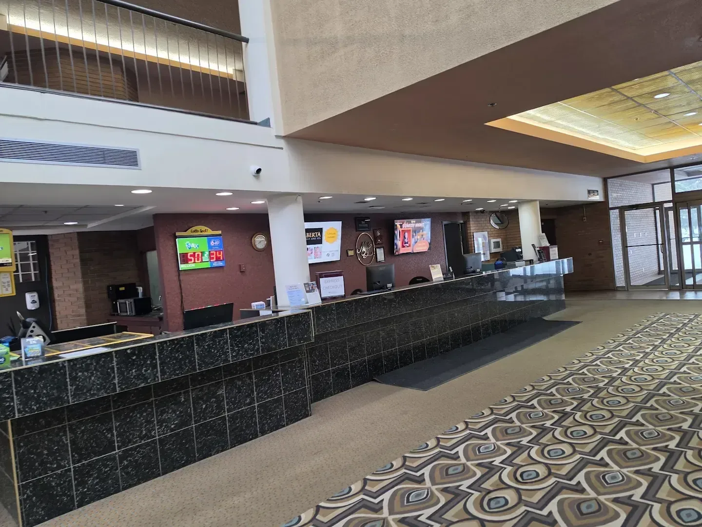 Medicine Hat Lodge reception area
